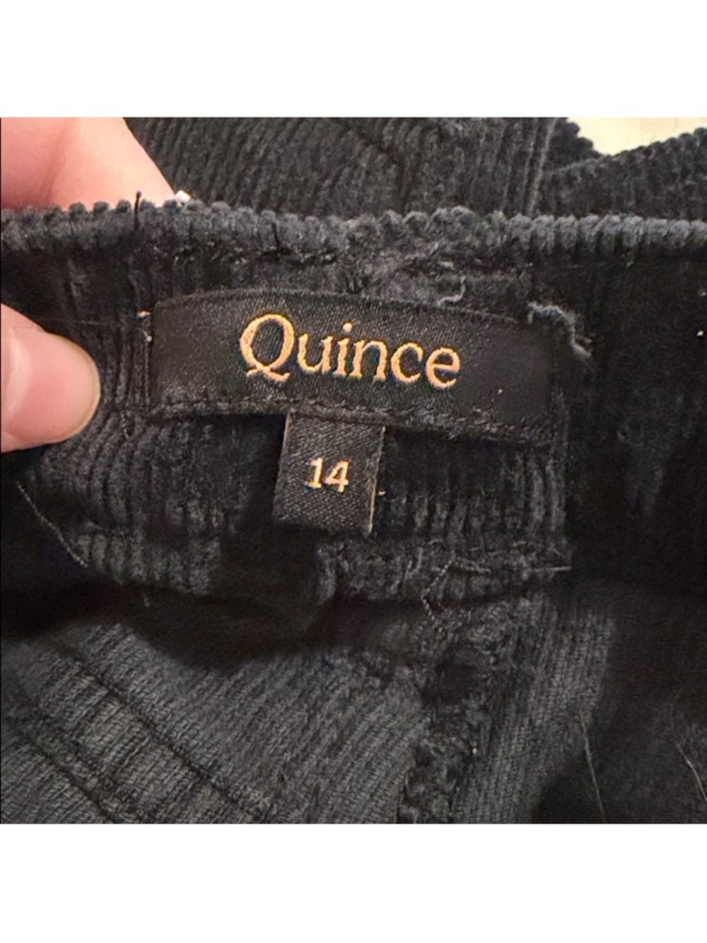 Quince Organic Stretch Corduroy
Straight Leg Pants in Black size 14 - Picture 7 of 7